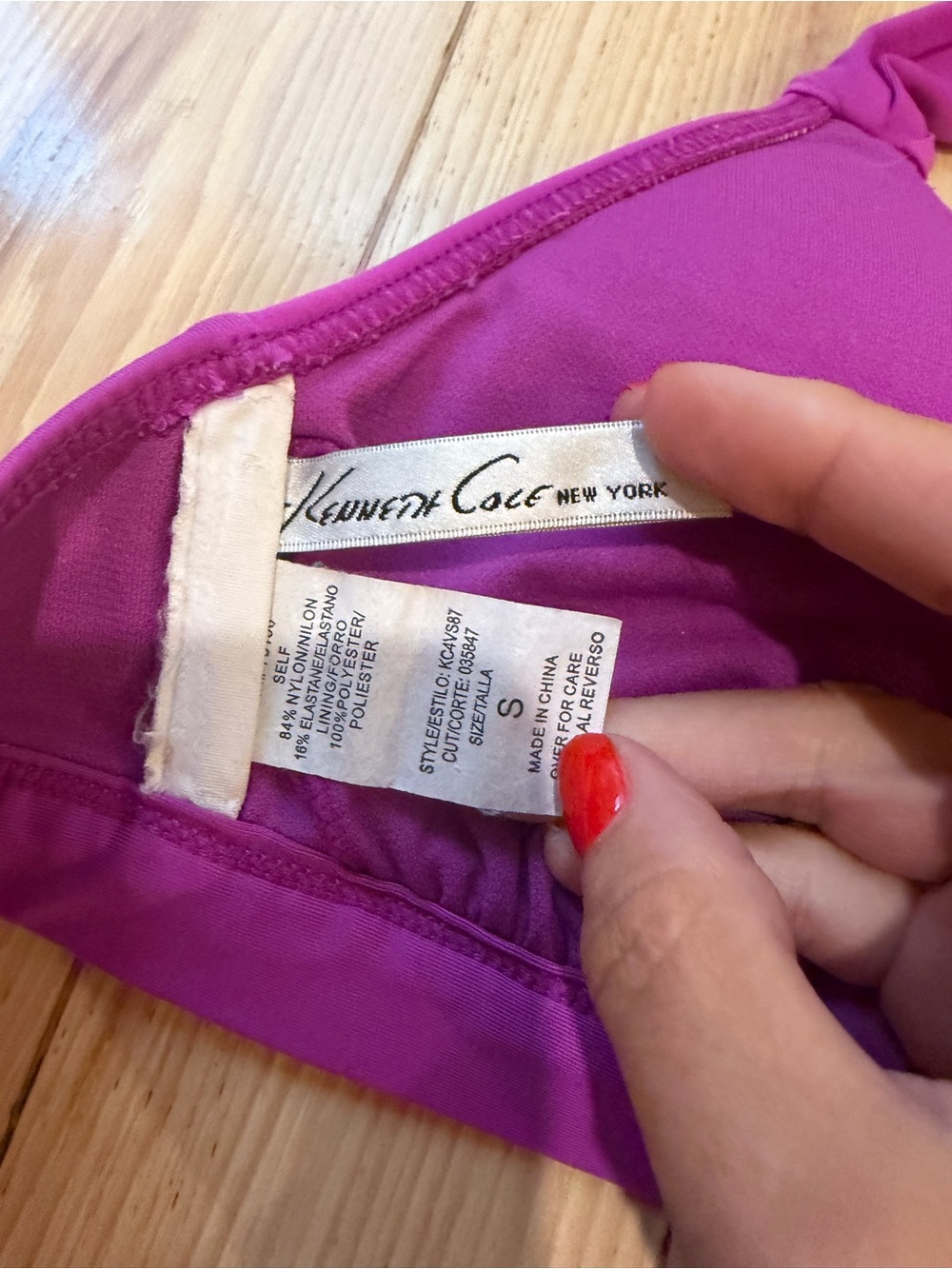 Kenneth Cole purple bikini top! Size small! - Picture 3 of 3